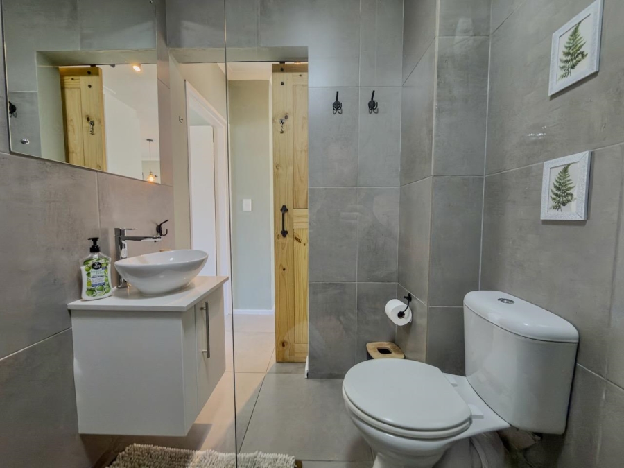 2 Bedroom Property for Sale in Table View Western Cape